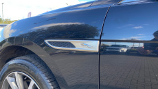 Jaguar F-Pace 2.0 D200 R-Dynamic SE 5dr Auto AWD Diesel Estate